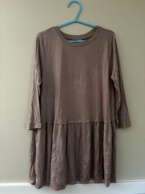 Zenana Premium Taupe Tiered Babydoll Tunic Top | Medium
